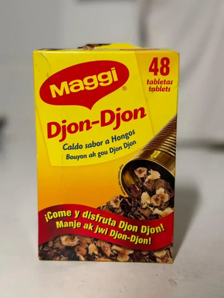 Maggi Djon-Djon seasoning packet on a white background